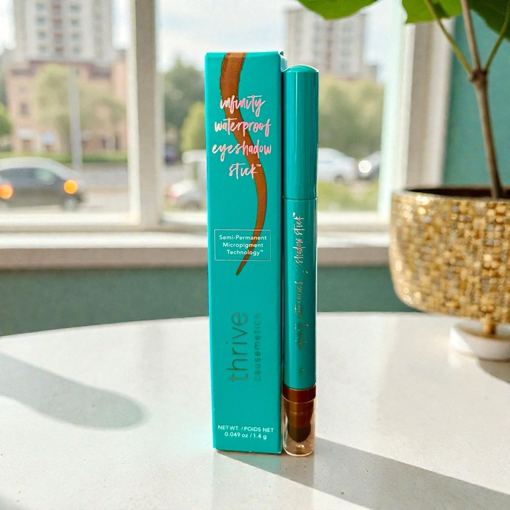 💎 THRIVE Causemetics Infinity Waterproof Eyeshadow Stick in RIJI Cocoa Shimmer